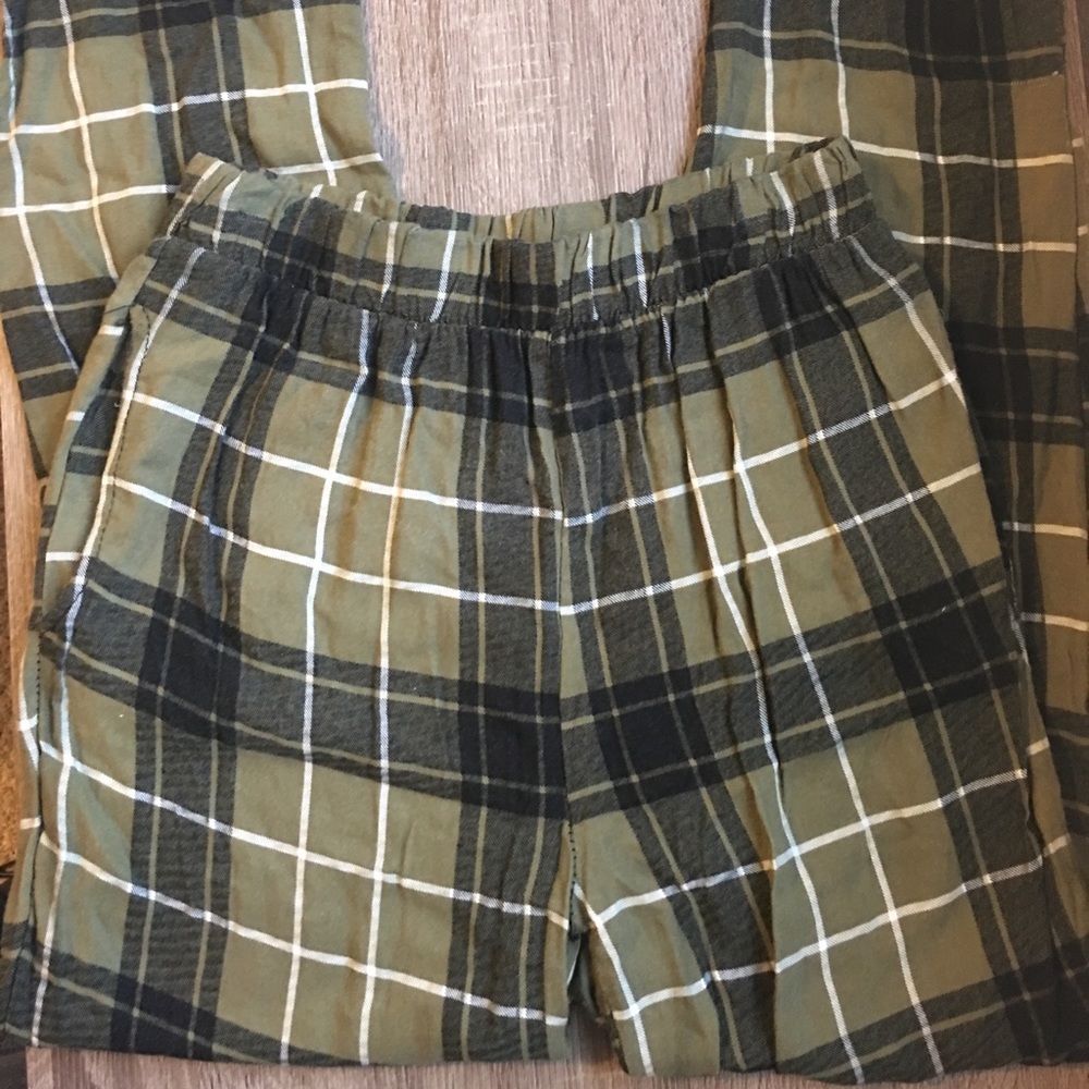 American Eagle/Don’t Ask Why Green Plaid Pants
